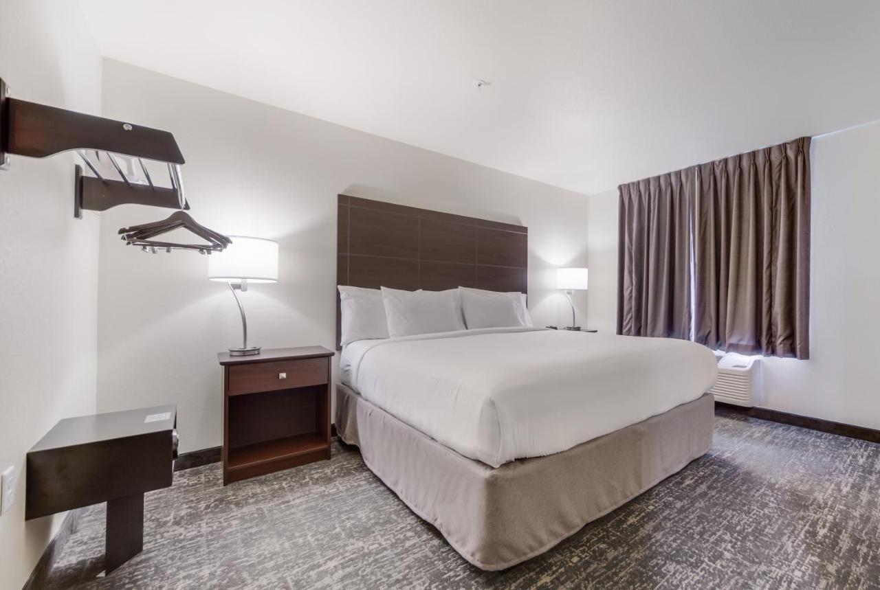 Cobblestone Inn & Suites-Fremont Dış mekan fotoğraf