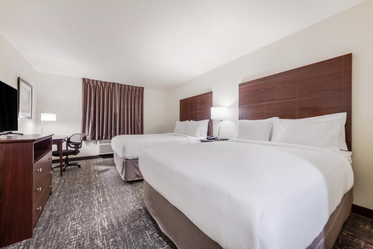 Cobblestone Inn & Suites-Fremont Dış mekan fotoğraf